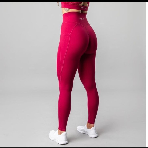 COPY - Alphalete alphalux xs leggings - Picture 3 of 6